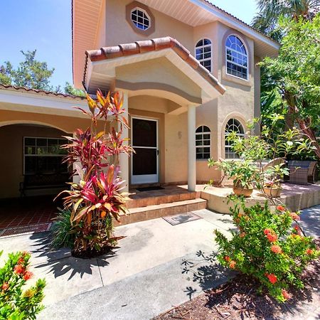 Beautiful Property On Сиеста Кий Екстериор снимка